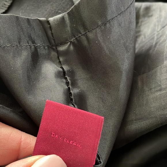 212 Collection clasaic black dress - Picture 7 of 7